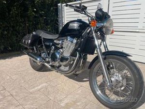 TRIUMPH THUNDERBIRD - 2001