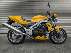 TRIUMPH SPEED TRIPLE 955I