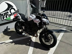 KAWASAKI Z650 - 2026
