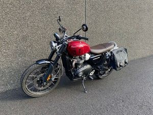 TRIUMPH SCRAMBLER 1200