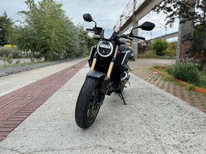CB 650 R
