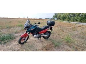 SUZUKI XF 650