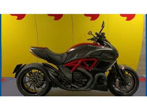 VENDO DUCATI DIAVEL 1200 CARBON (2010 - 13) USATA A BOLTIERE (CODICE 9820105) - MOTO.IT