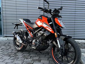 KTM DUKE