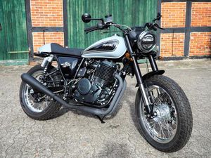 MASH DIRT TRACK 650 "1. HAND! NUR 1.549 KM GELAUFEN! TOPZUSTAND!