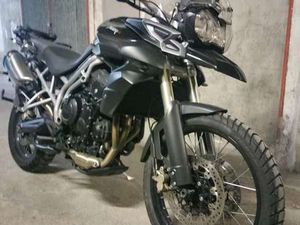 TRIUMPH TIGER 800 800 XC NERO