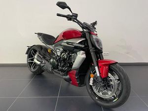 DUCATI XDIAVEL V4
