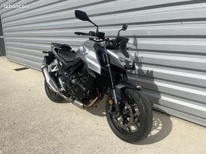 HONDA HORNET 750 SAGAZ MOTO
