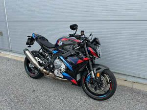 BMW M 1000 R