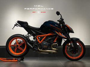KTM 1290 SUPER DUKE R TECH PACK | 1 HAND | SHARK