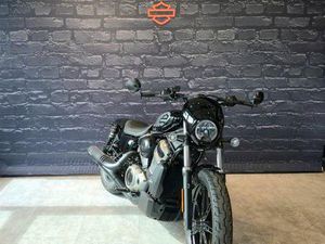 HARLEY-DAVIDSON NIGHTSTER