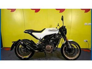 VENDO HUSQVARNA VITPILEN 401 (2018 - 19) USATA A BUSTO ARSIZIO (CODICE 9820831) - MOTO.IT