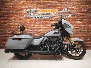 HARLEY-DAVIDSON STREET GLIDE FLHX 117 GRIJS