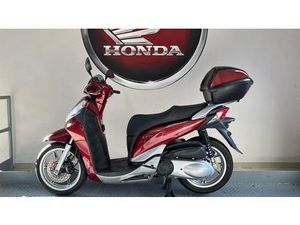 GEBRAUCHTFAHRZEUG HONDA SH300A *KEIN SMARTKEY*