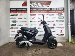PIAGGIO ONE ACTIVE PMP 2022