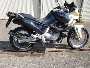 BMW F650