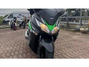 VENDO KAWASAKI J 300 ABS (2014 - 16) USATA A ALICE CASTELLO (CODICE 9821914) - MOTO.IT