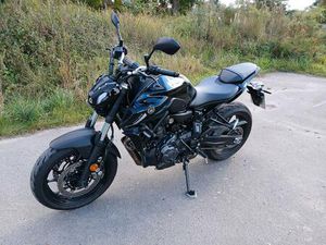 >>> YAMAHA MT 07 PURE <<<