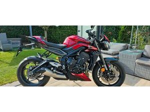 TRIUMPH STREET TRIPLE 765 RS HEIZGRIFFE FLYSCREEN