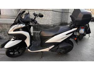 VENDO YAMAHA TRICITY 125 (2017 - 20) USATA A MILANO (CODICE 9822235) - MOTO.IT