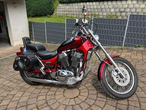 SUZUKI VS 1400 INTRUDER / SUPER ZUSTAND / ZUBEHÖR