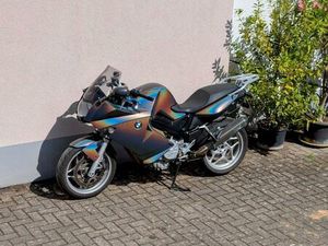 BMW F800ST