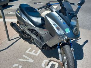 SCOOTER 250.SYM PIÈCES