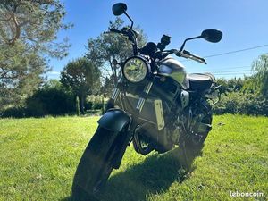 YAMAHA XSR 700 ABS ARGENT 15000KM
