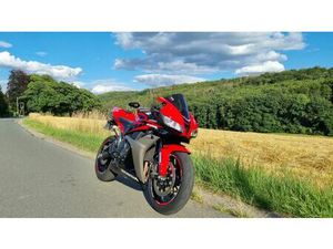 HONDA CBR600RR*PC40