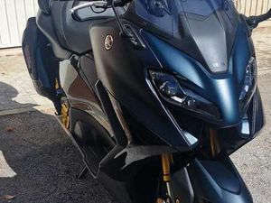 YAMAHA TMAX 560 TECH MAX VERDE