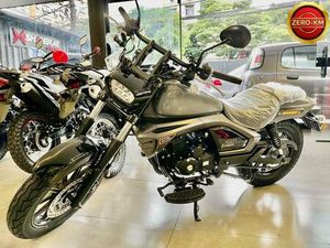 SHINERAY SHI 250 EFI