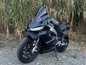 APRILIA RS 660 NERO