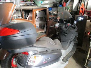 PIAGGIO X9