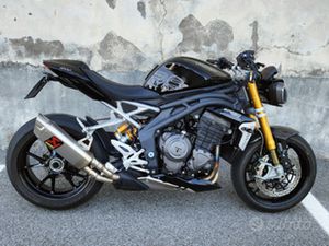 TRIUMPH SPEED TRIPLE 1200RS