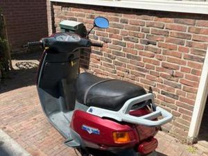 PIAGGIO SKIPPER 172CC – MALOSSI/POLINI – DUITSE PAPIEREN — SCOOTERS | PIAGGIO — MARKTPLAATS
