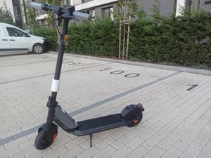 ЕЛЕКТРИЧЕСКИ СКУТЕР NIU KQI1 PRO →