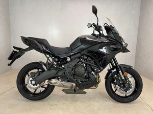 KAWASAKI VERSYS 650 ZWART