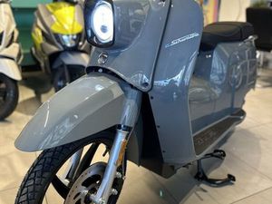 E-SCHWALBE ESCHWALBE 125 GT: L3E LIGHT - 2 BATTERIE