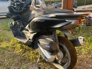 HONDA PCX125 INCIDENTATO