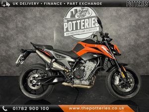 KTM 790 DUKE 2023 KTM 799 CC