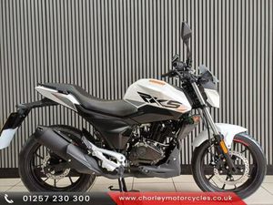 NEW KEEWAY RKS 125 LEARNER LEGAL 2 YEARS WARRANTY