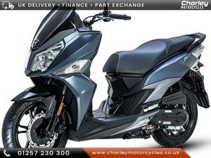 SYM JET 14 AC 125 CC **SAVE £500 ON THIS LEARNER LEGAL COMMUTER SCOOTER**