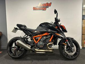 KTM 1290 SUPERDUKE R