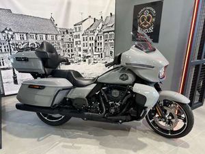 HARLEY-DAVIDSON STREET GLIDE