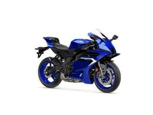 YAMAHA R9
