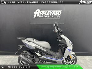 MGB CRUISE 125 CC SCOOTER