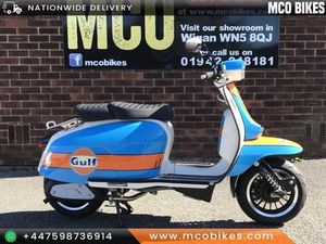 ROYAL ALLOY GP125LC CASTROL RACING REPLICA