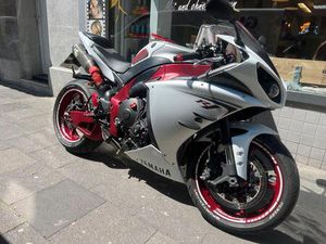 YAMAHA R1 RN22 BIGBANG ‼️