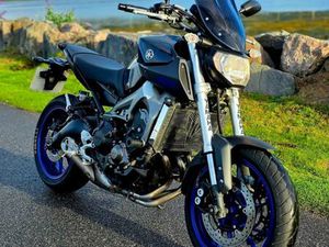 2013 63 YAMAHA MT-09 900 NAKED PETROL MANUAL (115 PS)