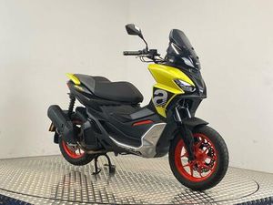 APRILIA SR GT 125 SPORT 125 CC